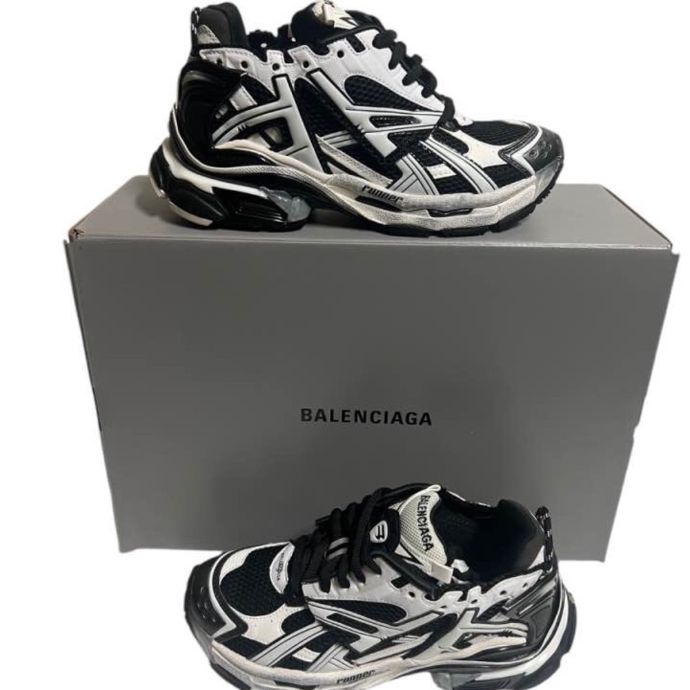 Balenciaga Runner Track Sneakers Low White Blabk Size 8
